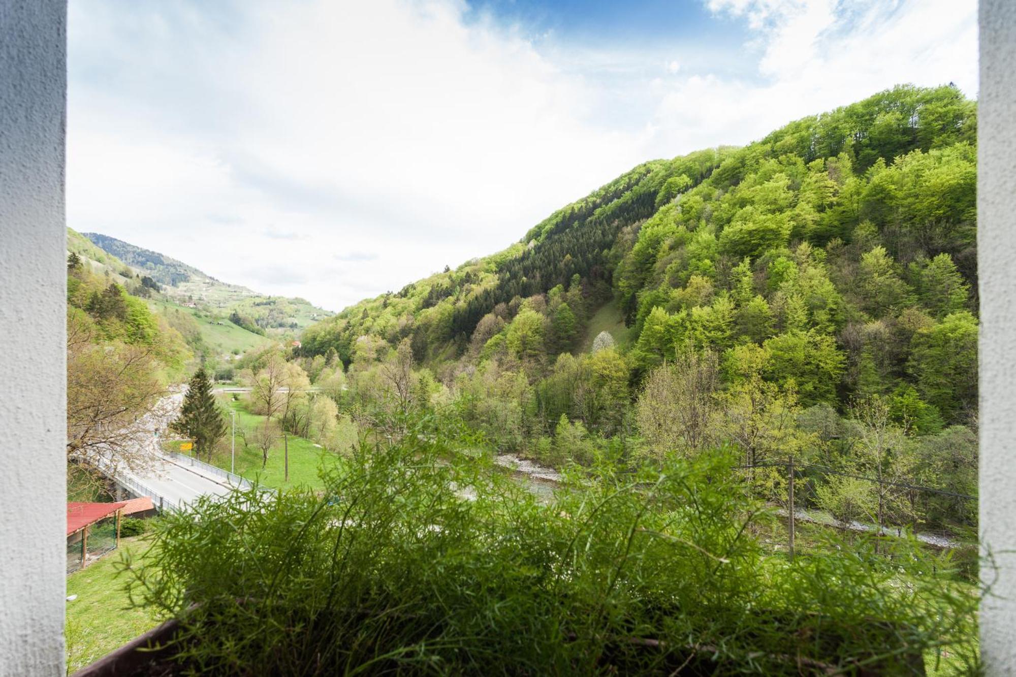 Willa Tourist Farm Zelinc Cerkno Pokój zdjęcie