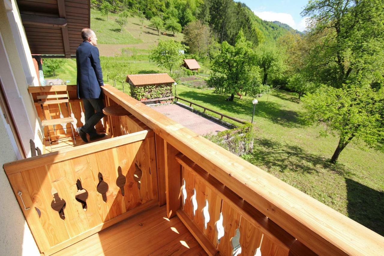 Willa Tourist Farm Zelinc Cerkno Zewnętrze zdjęcie